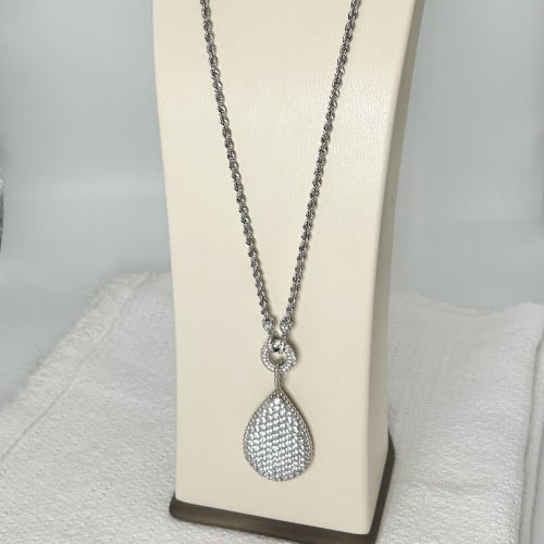 سبحة ذهب ابيض عيار 18 بالوزن 23.78 جرام تصميم أنيق...