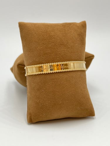 اسورة ذهب عيار 18 مقاس 19 الوزن 21.85 .جرام