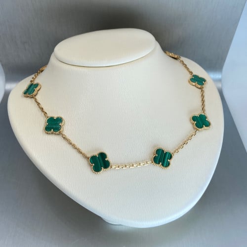 عقد ذهب عيار 18 الوزن 24.49 جرام