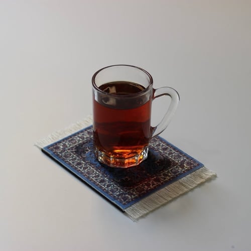 قاعدة كوب سجاد ازرق