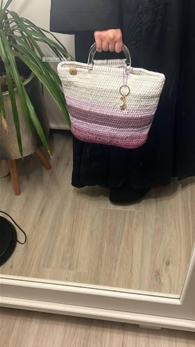 شنطة ألوان البنفسج