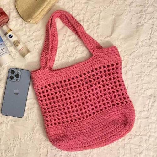 شنطة وردية للجميلات