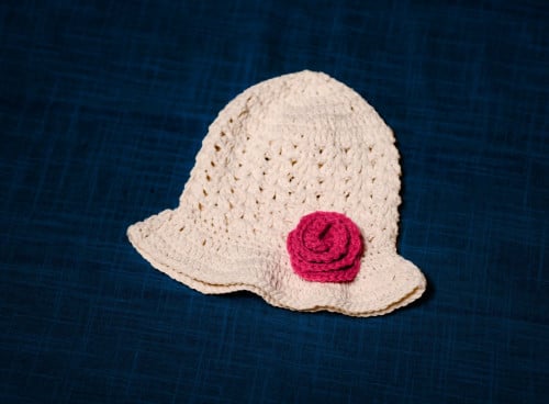 قبعة مواليد صيفية