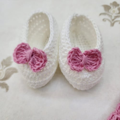 طقم الوردة الوردية