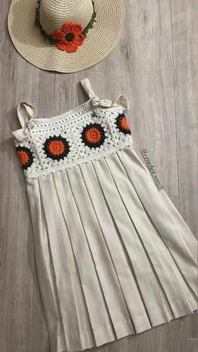 فستان دوار الشمس