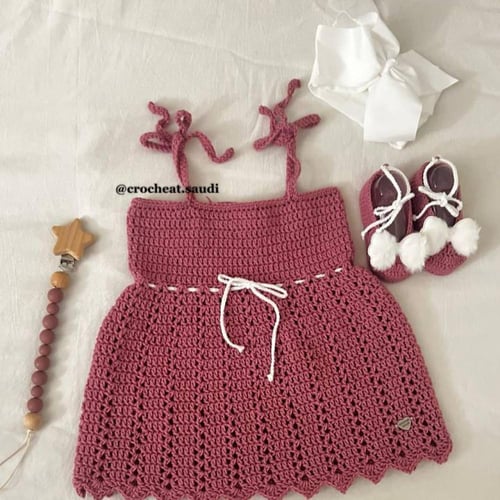 طقم مواليد بناتي