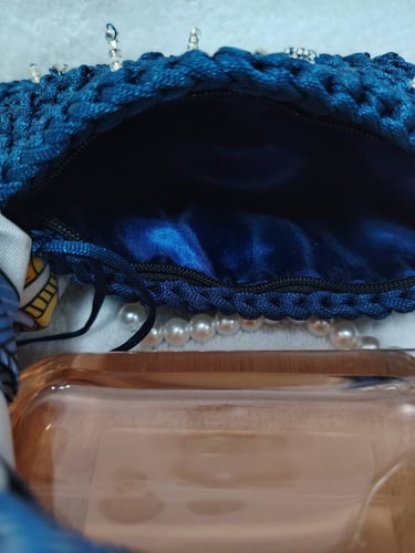 شنطة نيلي صغيرة للسهرة