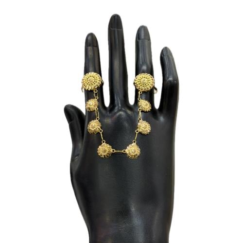 The String Ring Jaber Chair 21-karat gold | weight...