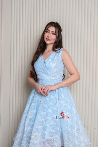 فستان دانتيل مطرز