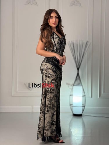 فستان دانتيل