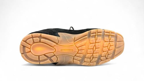 نيوبالانس ميو ميو اسود