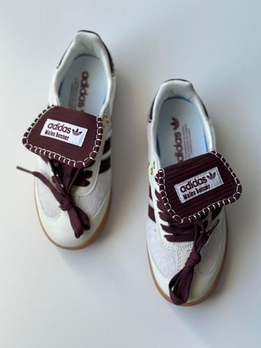 اديداس بونر ابيض