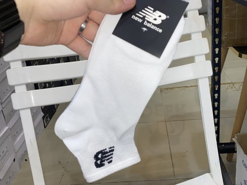 شراب نيوبالانس ابيض قصير ( )