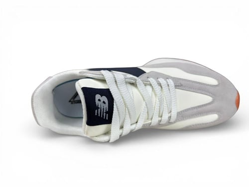 نيوبالانس 327 ستريت