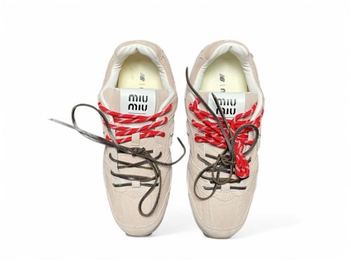 نيوبالانس ميو ميو بيج