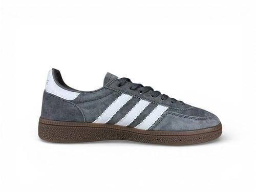 اديداس سبيزال رمادي