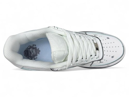 نايك ايرفورس تيفاني