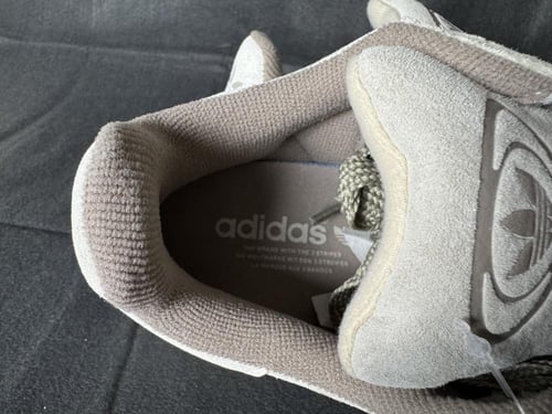 اديداس كامبوس 4