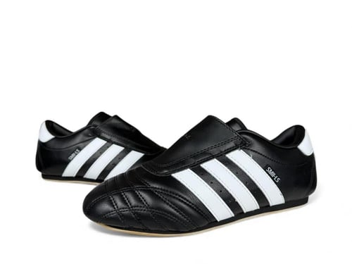 اديداس تايكوندو اسود