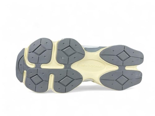 نيوبالانس 9060 ( ASHEN )