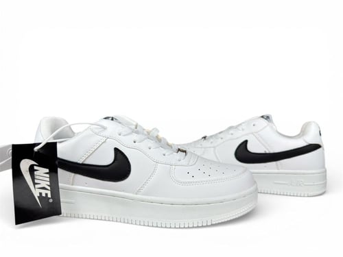 ايرفورس 07 ( لوقو اسود )