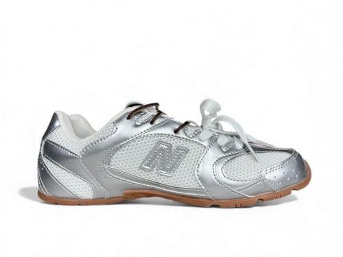 نيوبالانس ميو ميو فضي