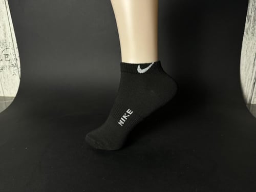 شراب نايك 1 زوج اسود ( D )