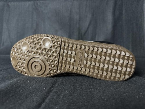 اديداس سامبا اسود