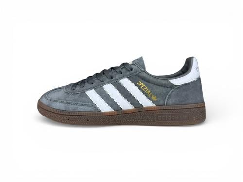 اديداس سبيزال رمادي