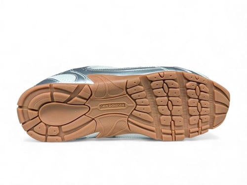 نيوبالانس ميو ميو فضي