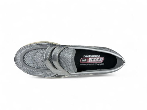 نيوبالانس سيلفر 1906