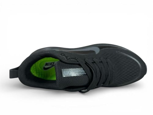 نايك رن اسود