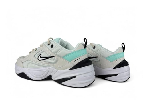 نايك M2K تيفاني