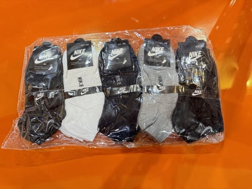 طقم شراب نايك ملون ( V )