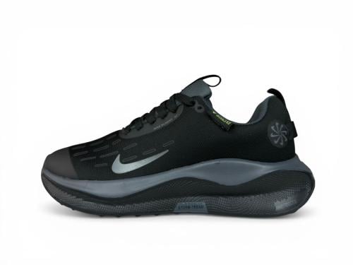 نايك انفينتي ستروم