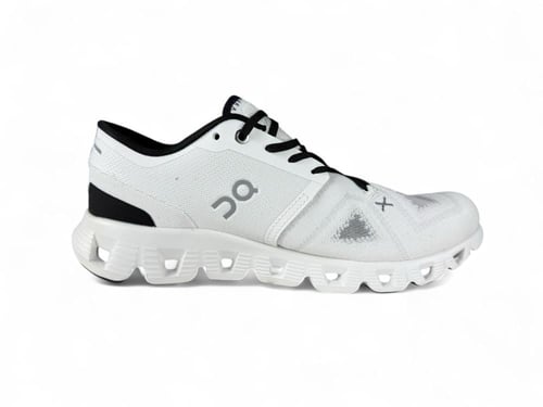 اون رن ابيض كلاود اكس