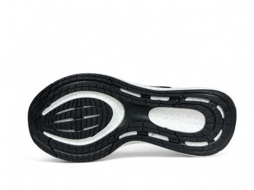 اديداس الترا بوست اسود 716