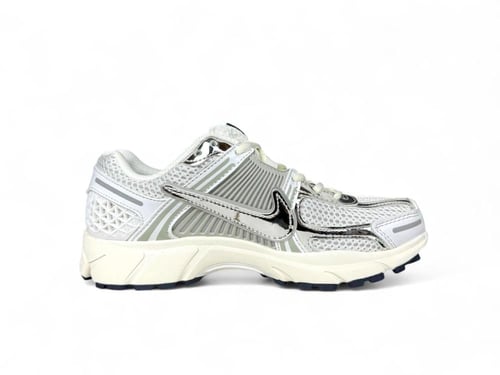 نايك فوميرو