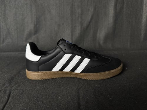 اديداس سامبا اسود