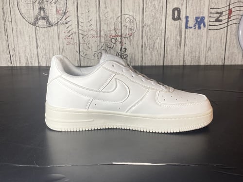 نايك ايرفورس أبيض ماستر كواليتي