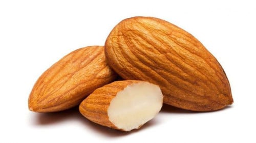 لوز مملح
