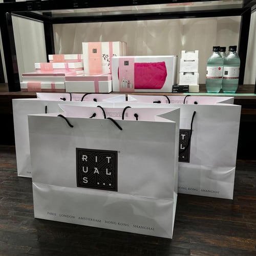 بوكس هدايا ذا ريتوال أوف ساكورا - نسائي