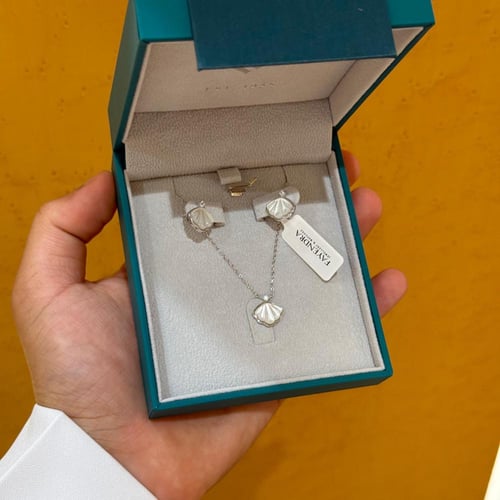 طقم فايندرا على شكل صدفه