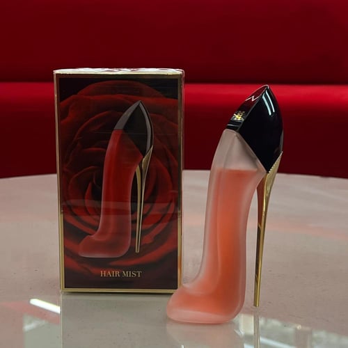 عطر الشعر من CH – Very Good Girl