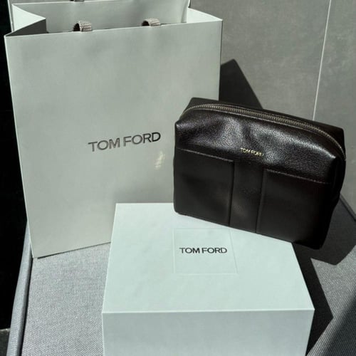 حقيبة "توم فورد" الجلدية