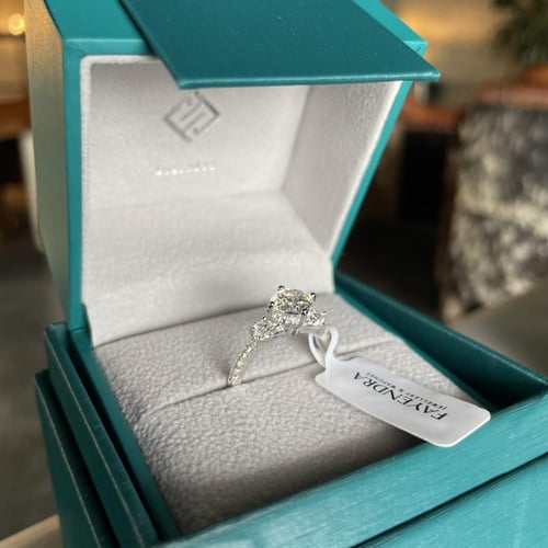 خاتم فايندرا الكناري الالماسي - فضي