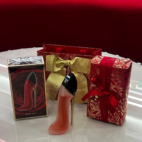 عطر الشعر من CH – Very Good Girl