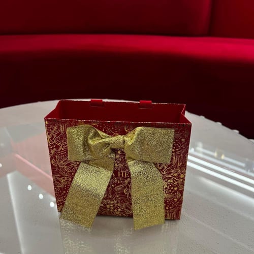 عطر الشعر من CH – Very Good Girl