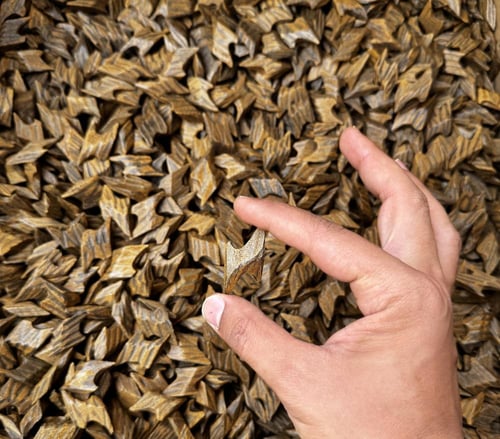 عود تايقر الذهبي