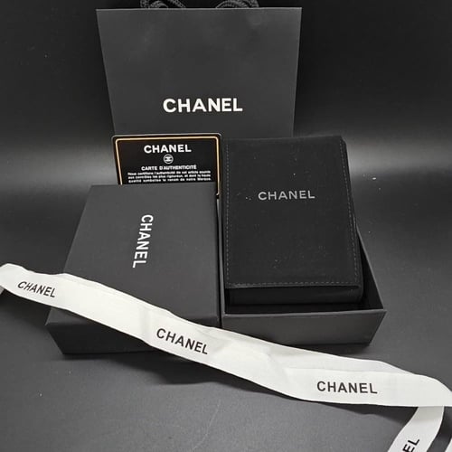 سلسال شانيل وردة